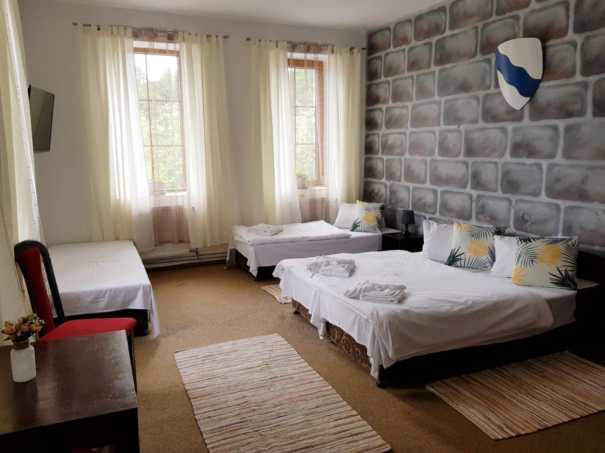 Hotel Camelot Тиса Экстерьер фото
