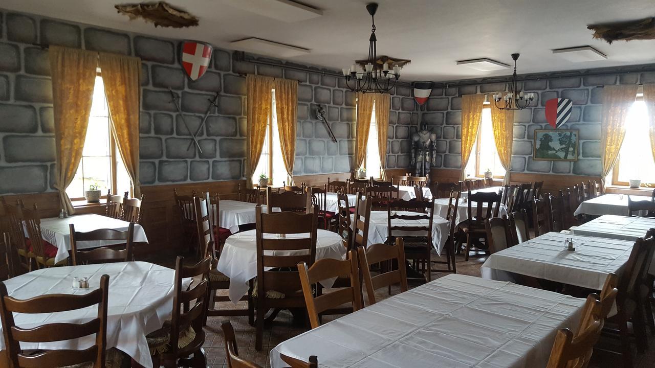 Hotel Camelot Тиса Экстерьер фото